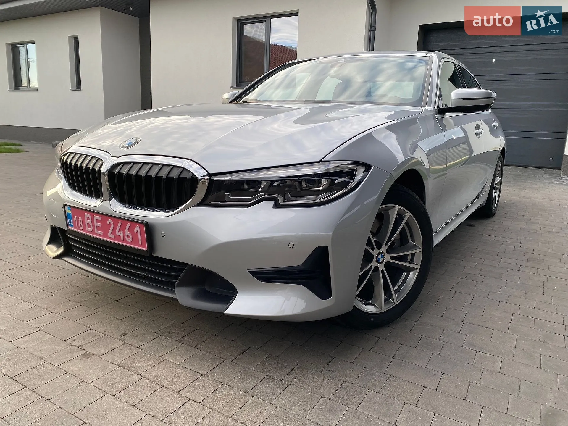 BMW 3 Series, 2019