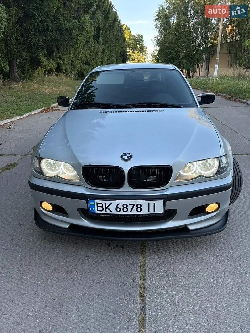 BMW 3 Series, 2003