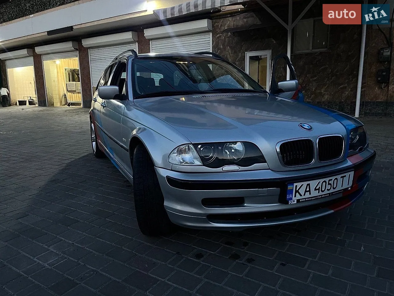 BMW 3 Series, 2001