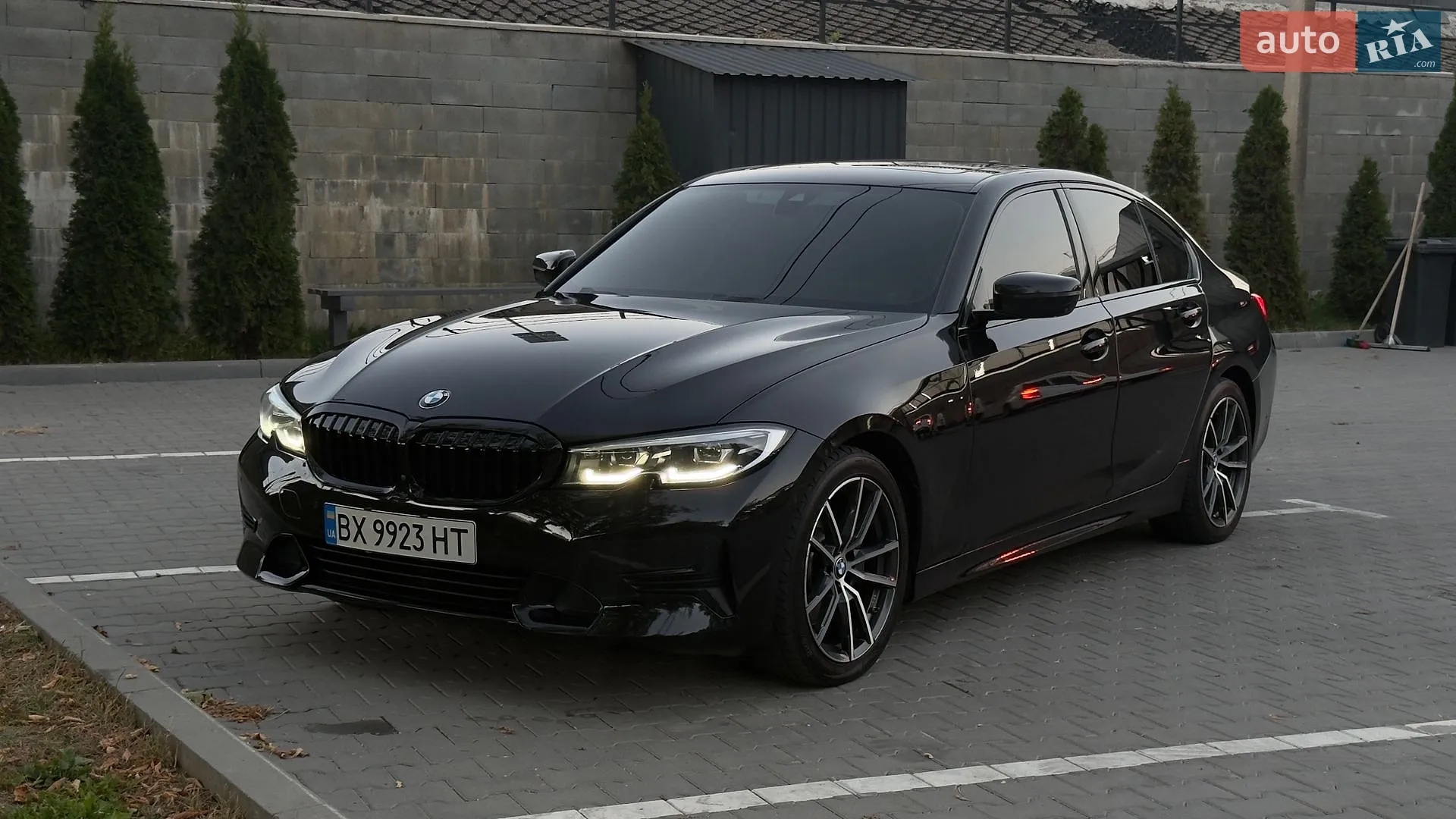 BMW 3 Series 2020 — 1