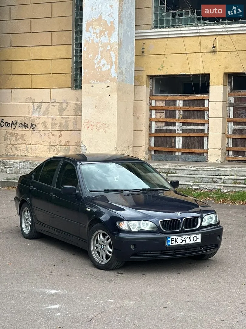 BMW 3 Series, 2003