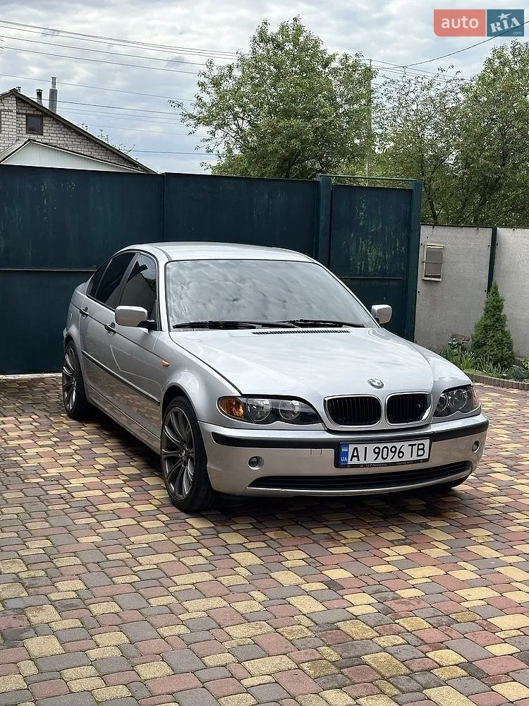 BMW 3 Series, 2003