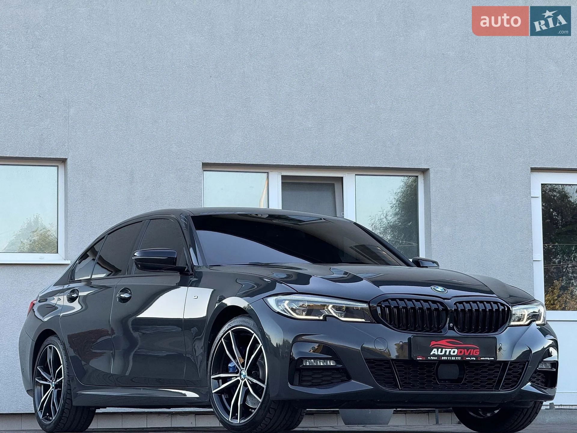 BMW 3 Series, 2019