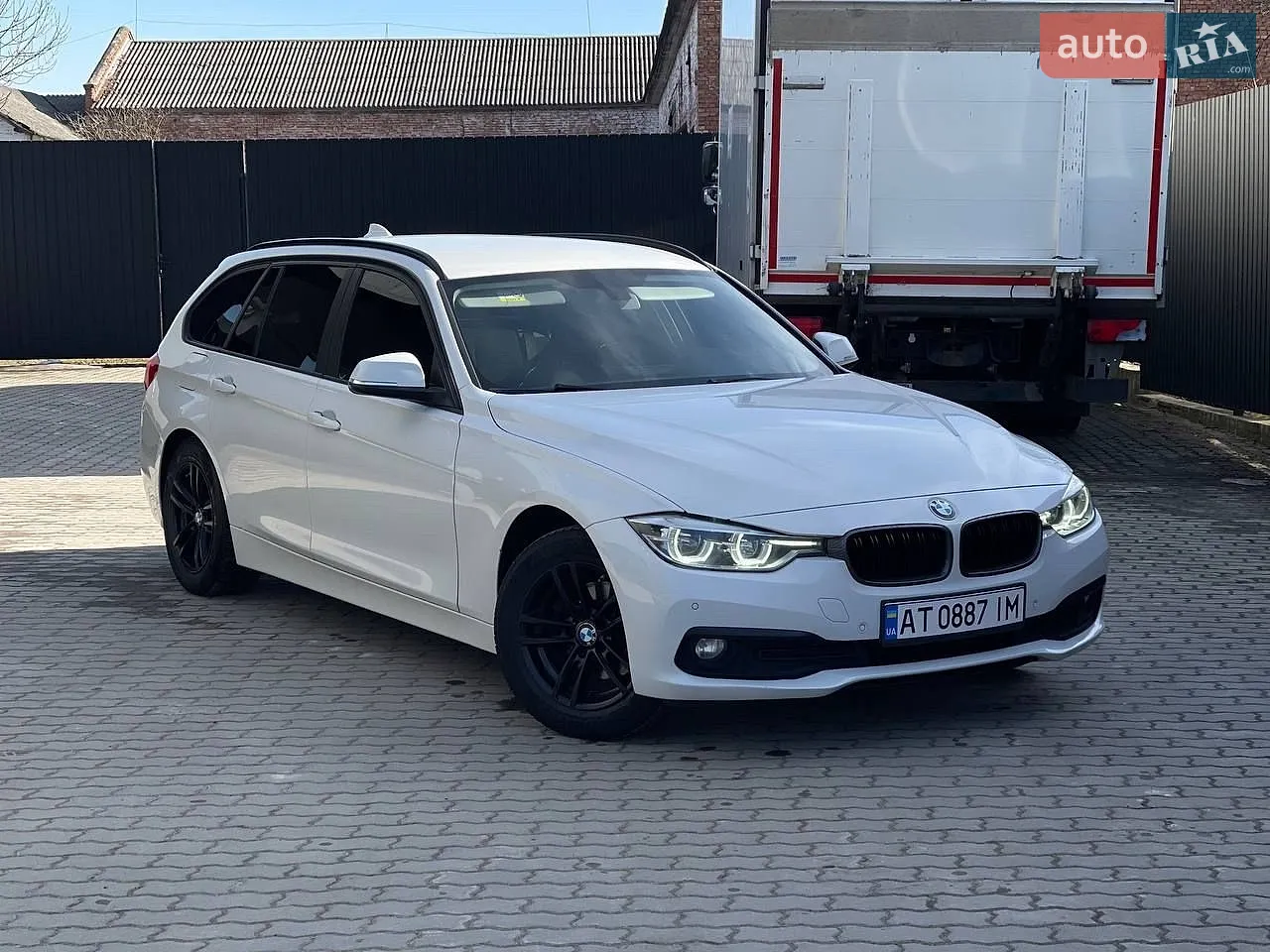 BMW 3 Series, 2017