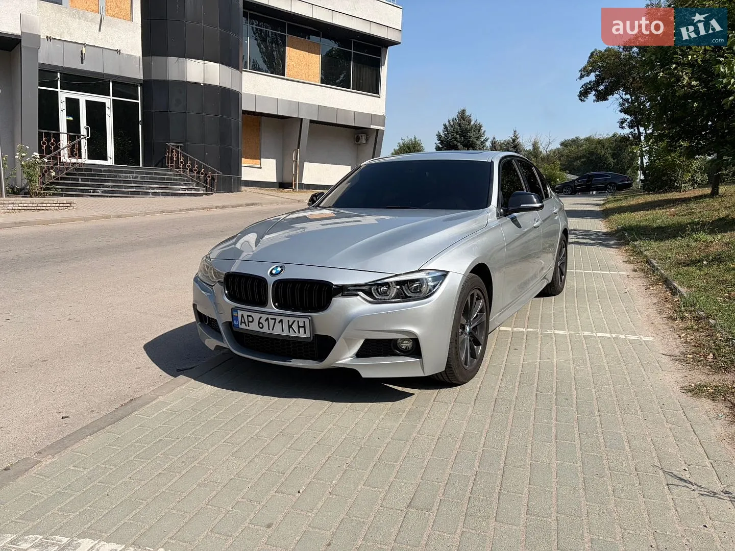 BMW 3 Series, 2018