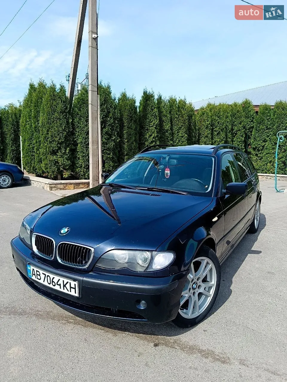 BMW 3 Series, 2005