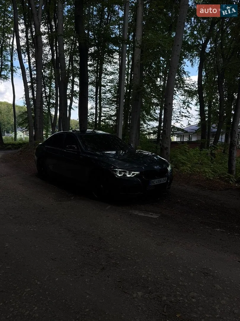BMW 3 Series, 2012