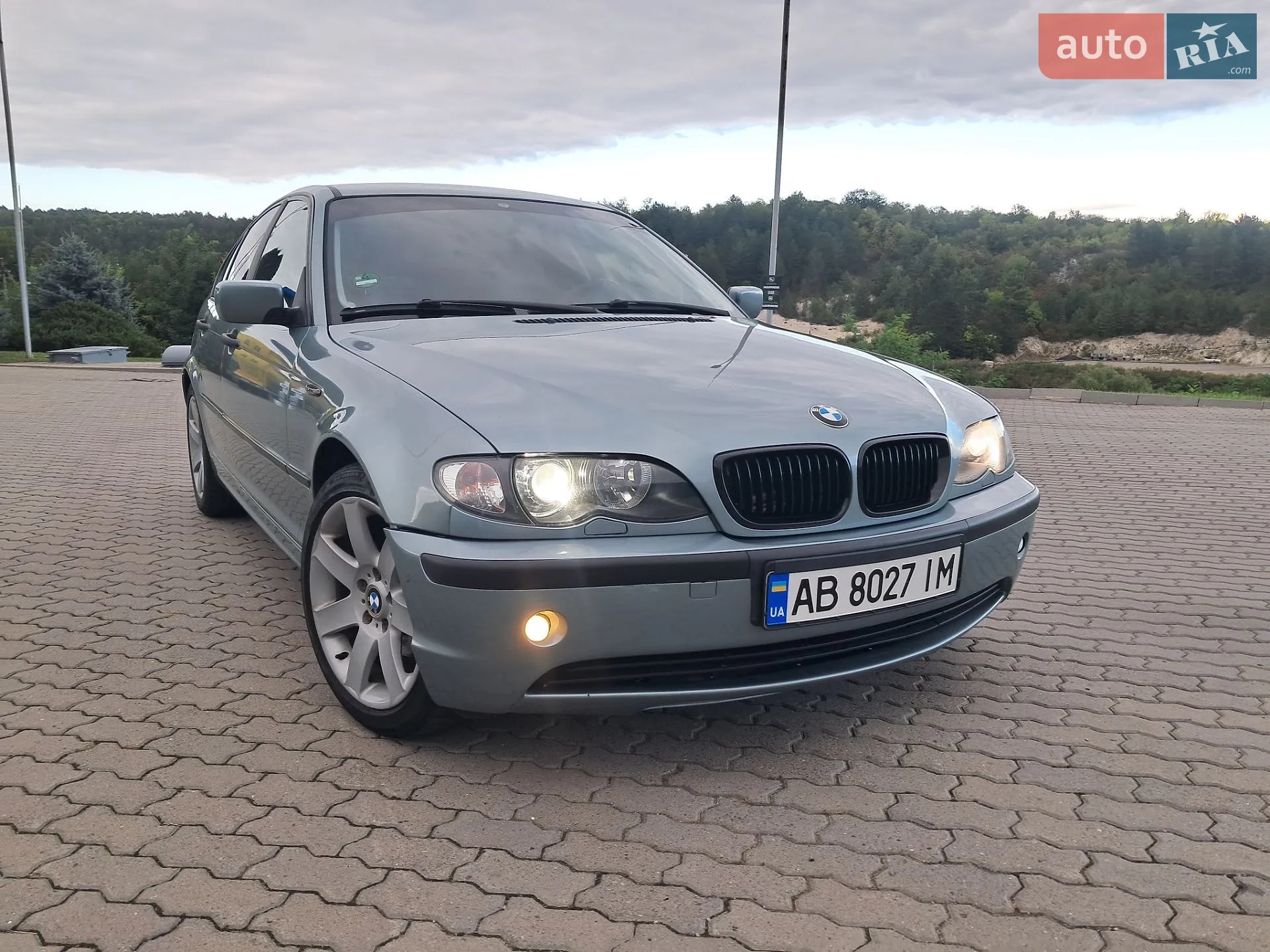 BMW 3 Series, 2003