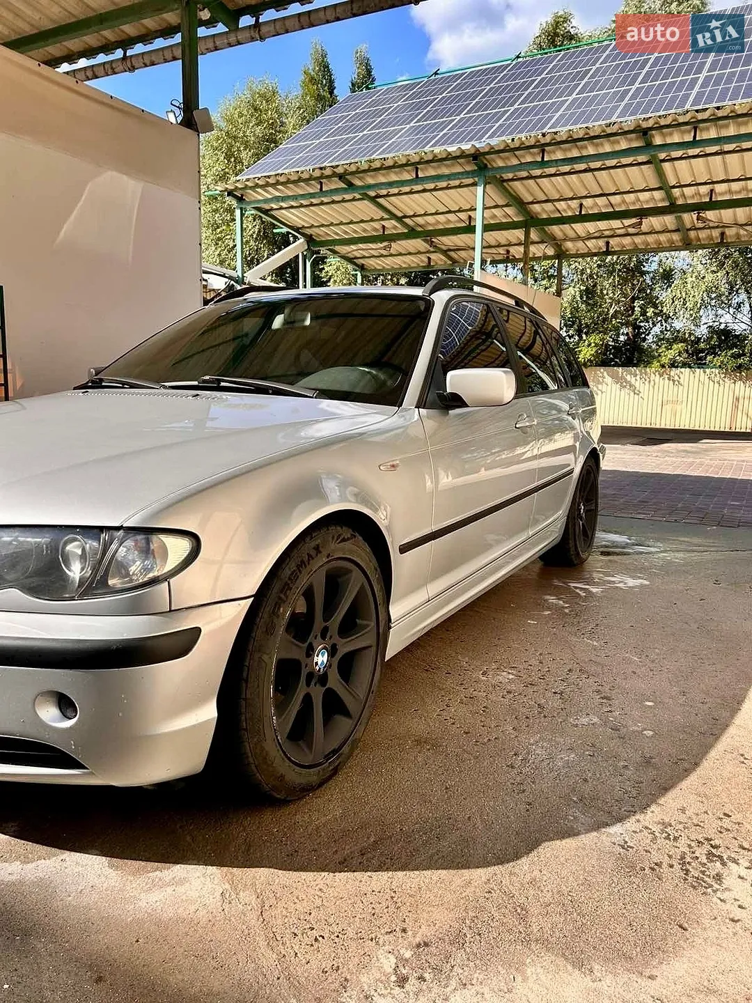 BMW 3 Series, 2005