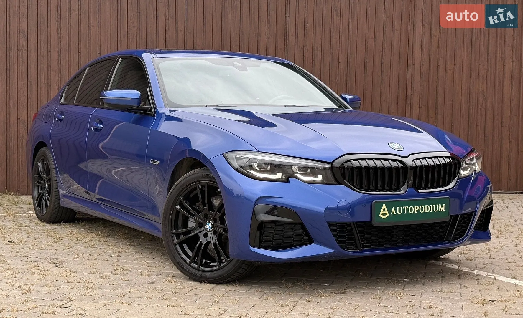 BMW 3 Series, 2022