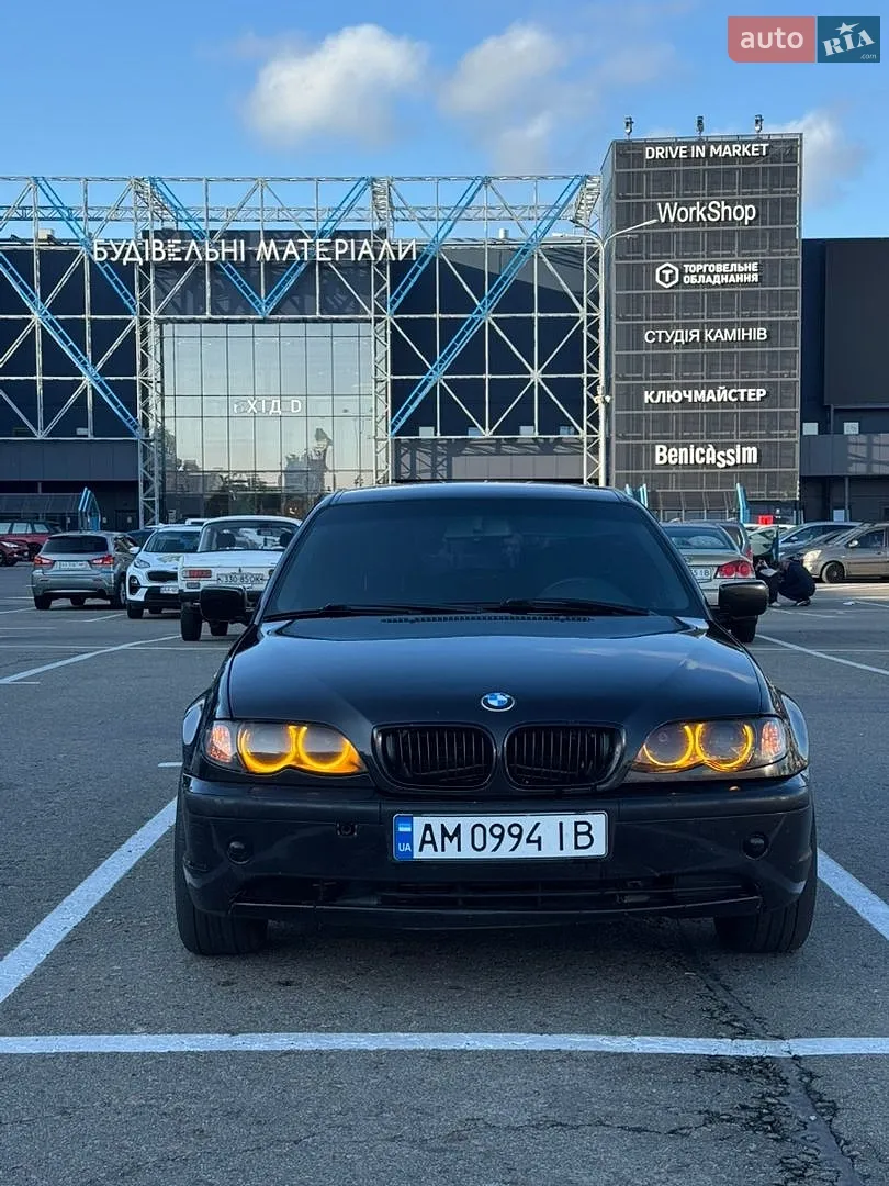 BMW 3 Series, 2003