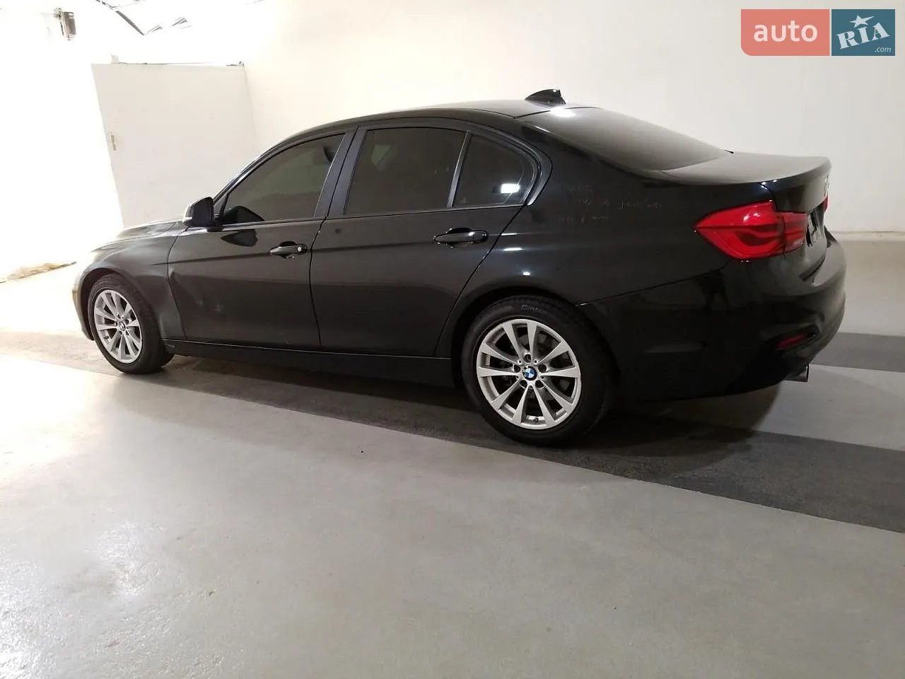 BMW 3 Series, 2016
