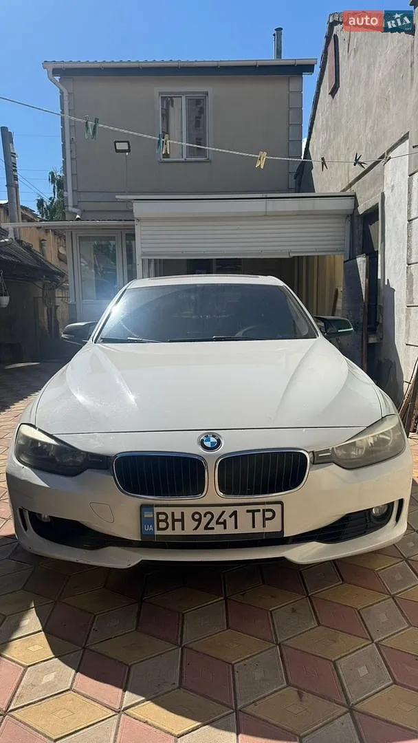 BMW 3 Series, 2013