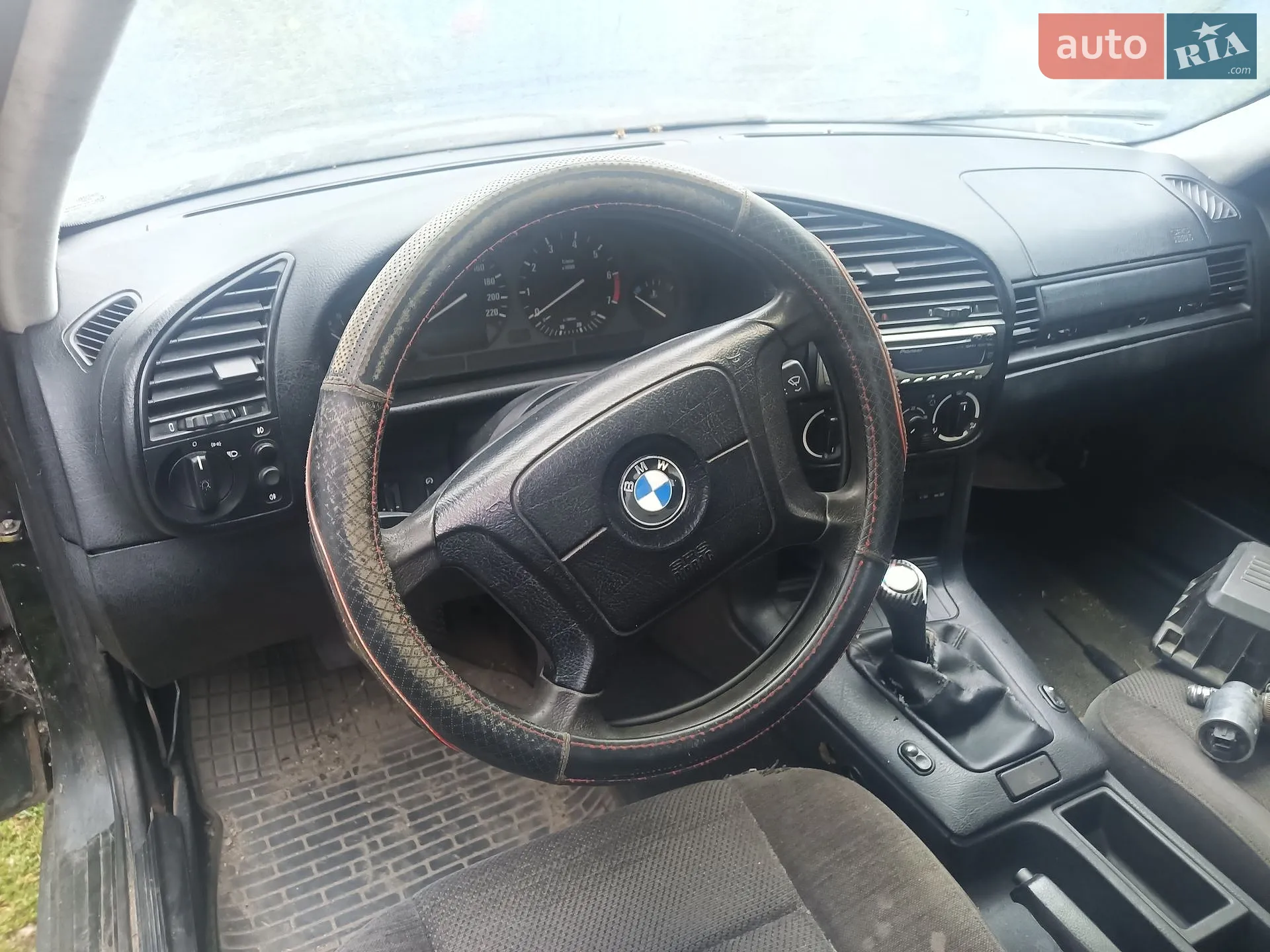 BMW 3 Series, 1995