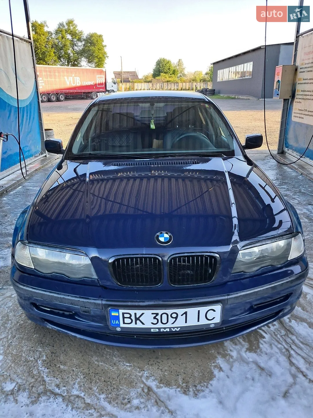 BMW 3 Series, 2001