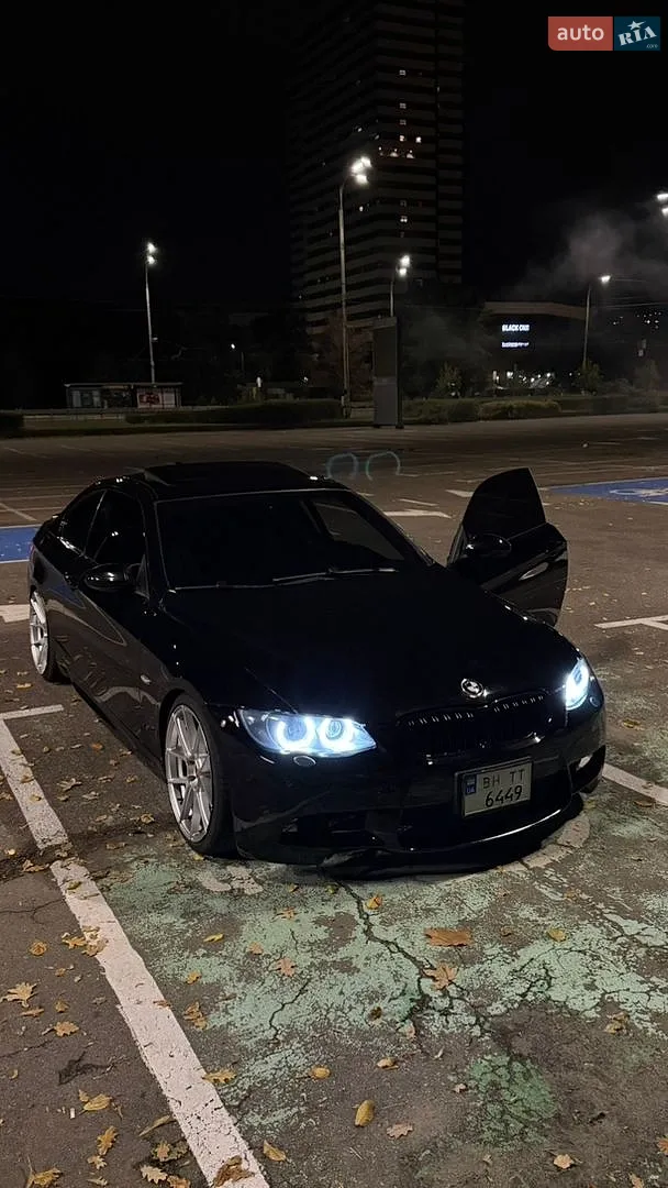 BMW 3 Series, 2009