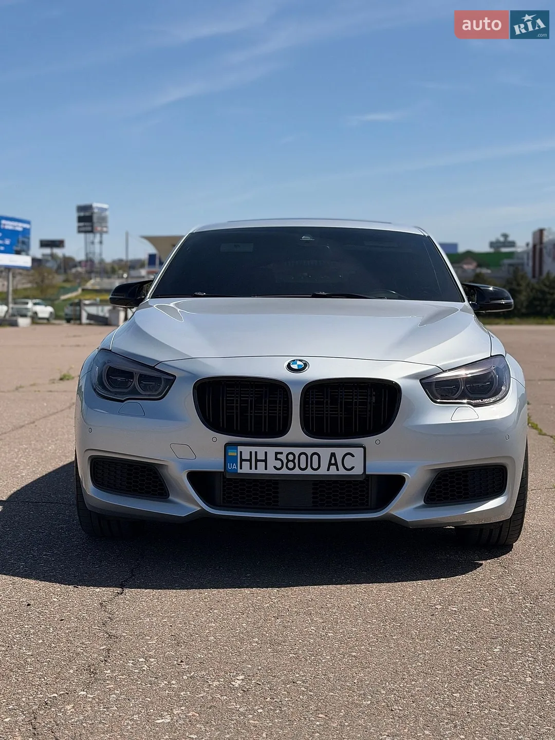 BMW 5 Series GT 2016 — 1