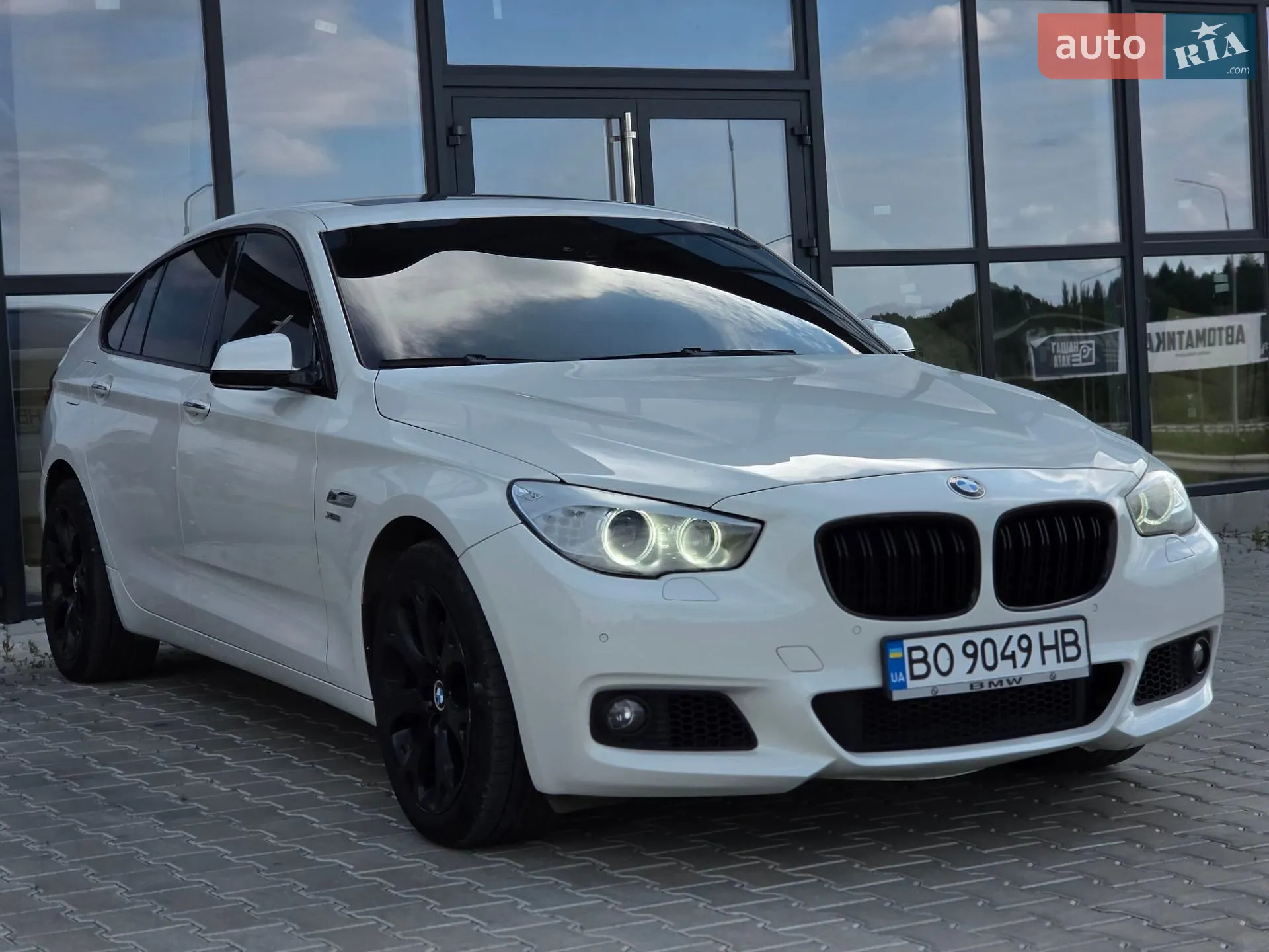 BMW 5 Series GT, 2011