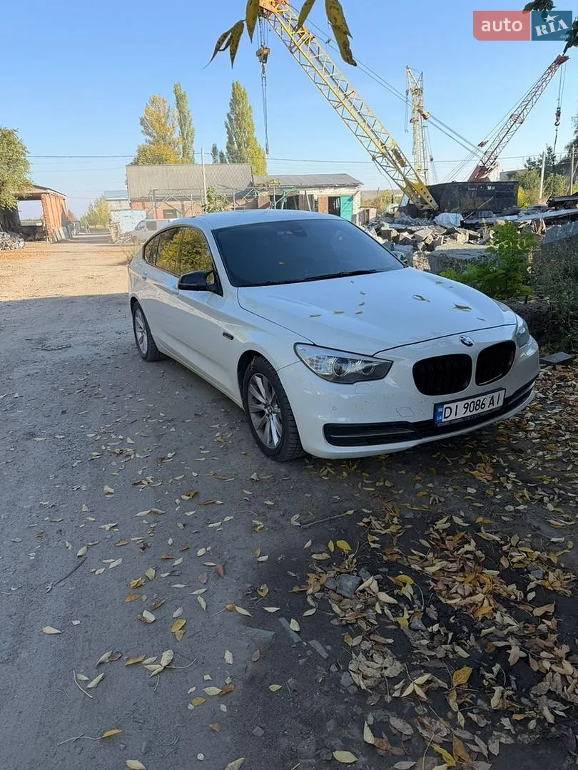 BMW 5 Series GT, 2015