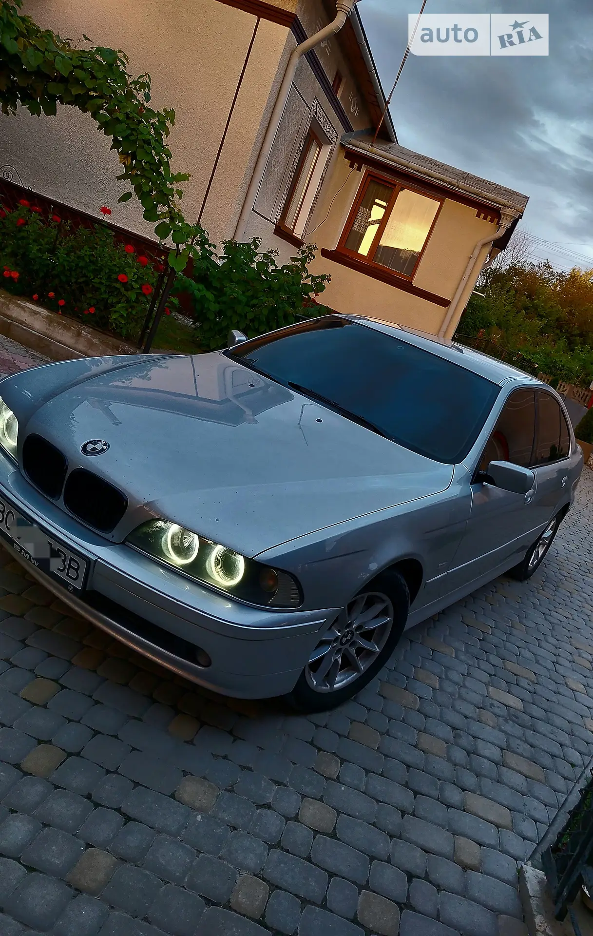 BMW 5 Series, 2002