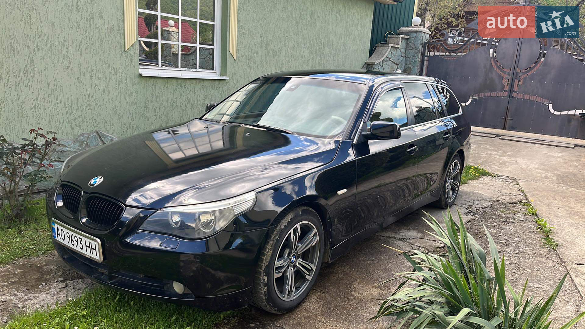 BMW 5 Series, 2004