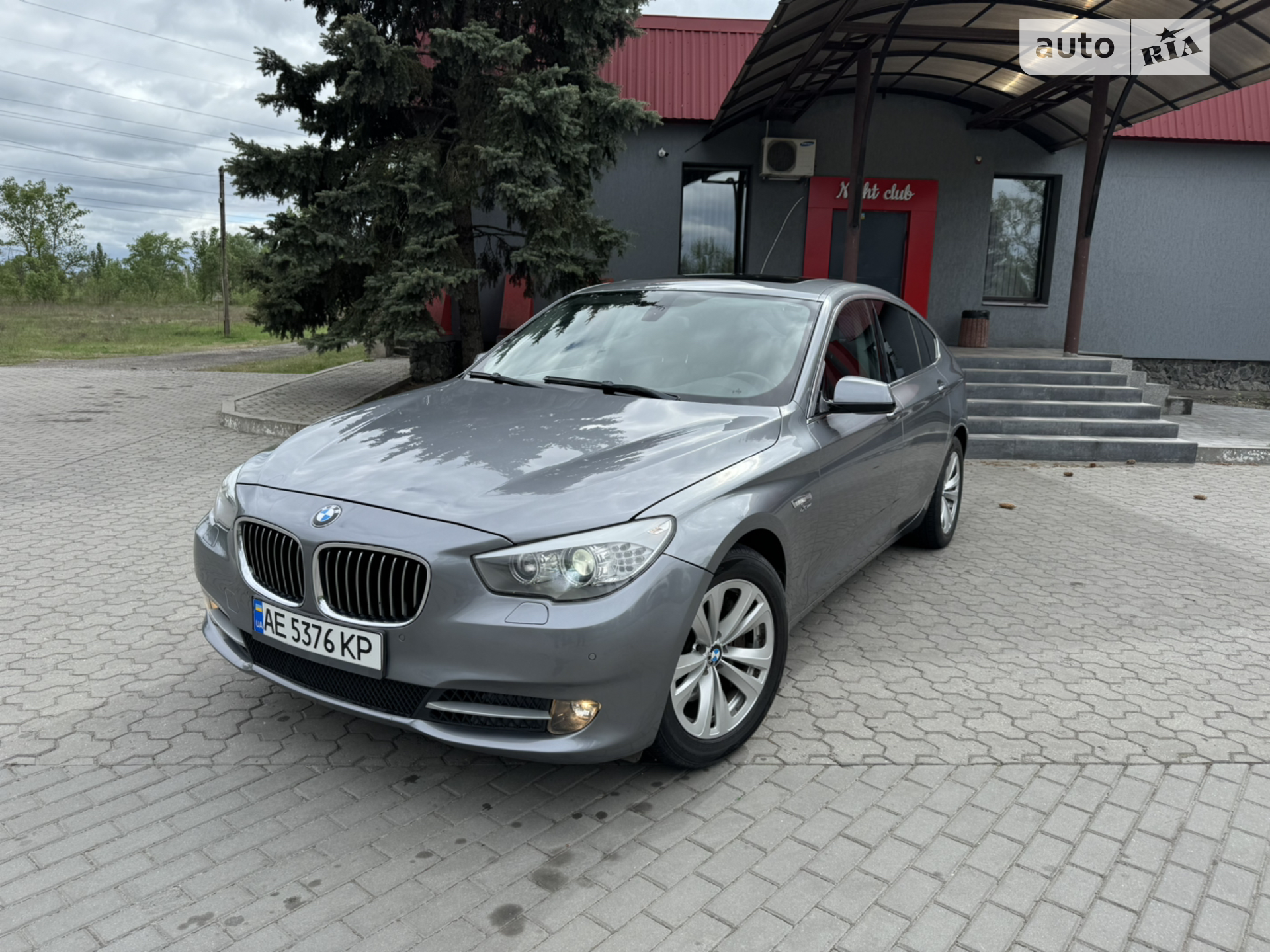 BMW 5 Series, 2011