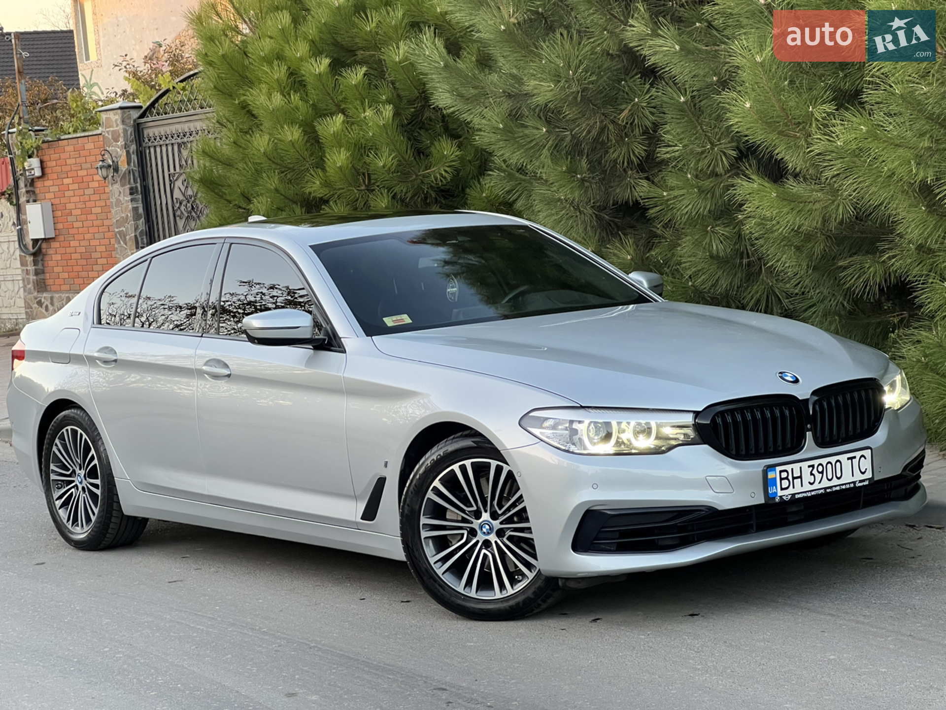 BMW 5 Series, 2019