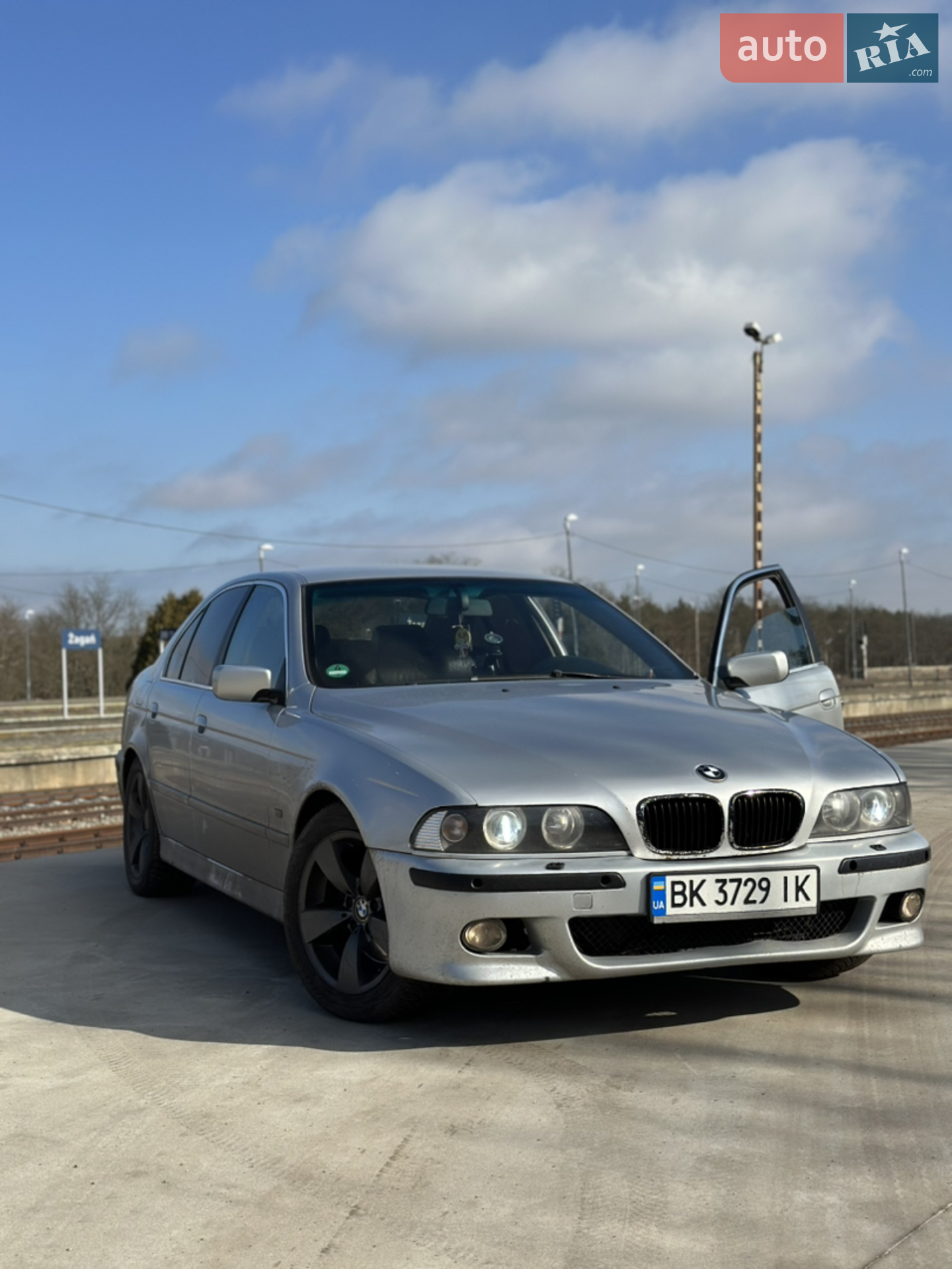 BMW 5 Series, 2001