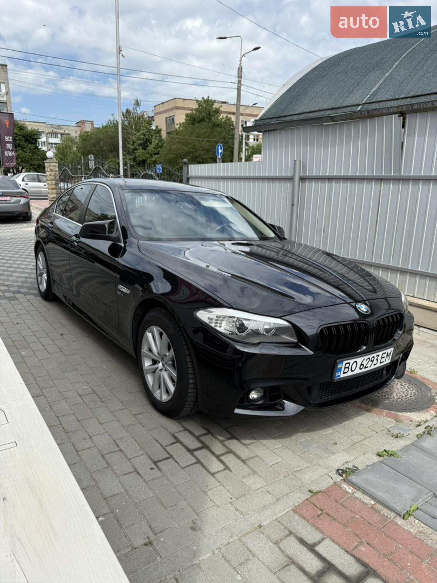 BMW 5 Series, 2011