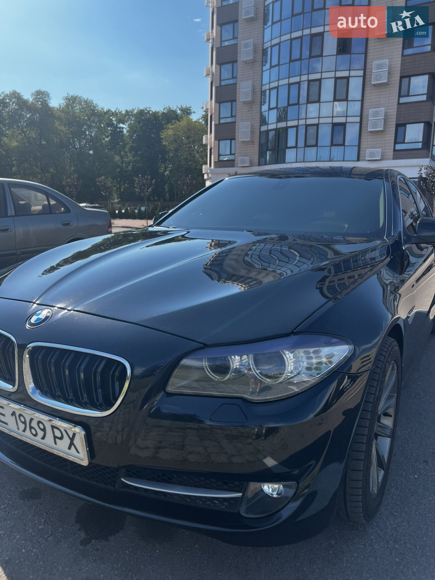 BMW 5 Series, 2011