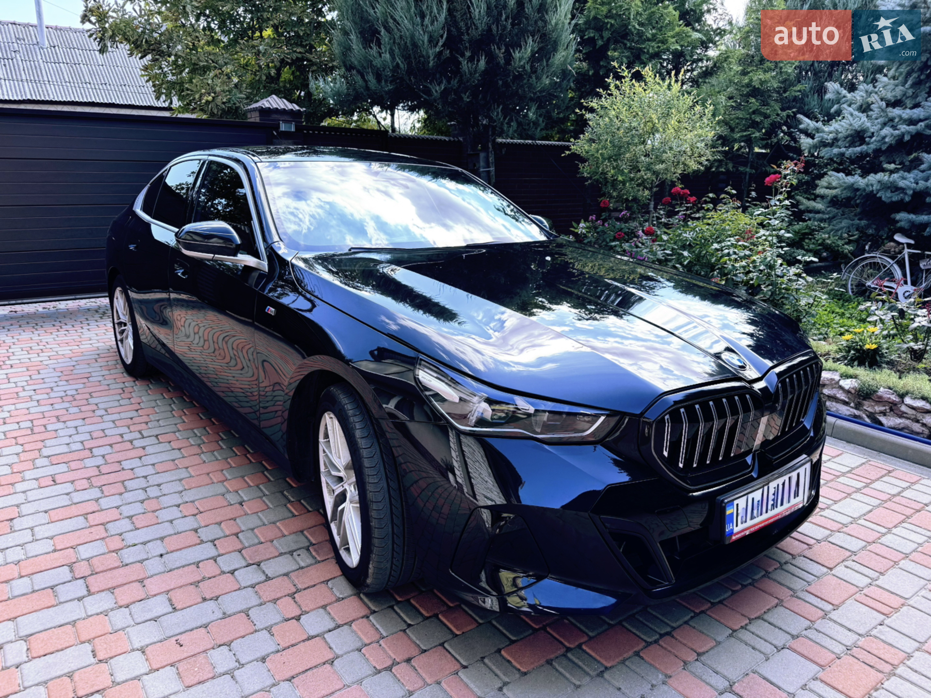 BMW 5 Series, 2023