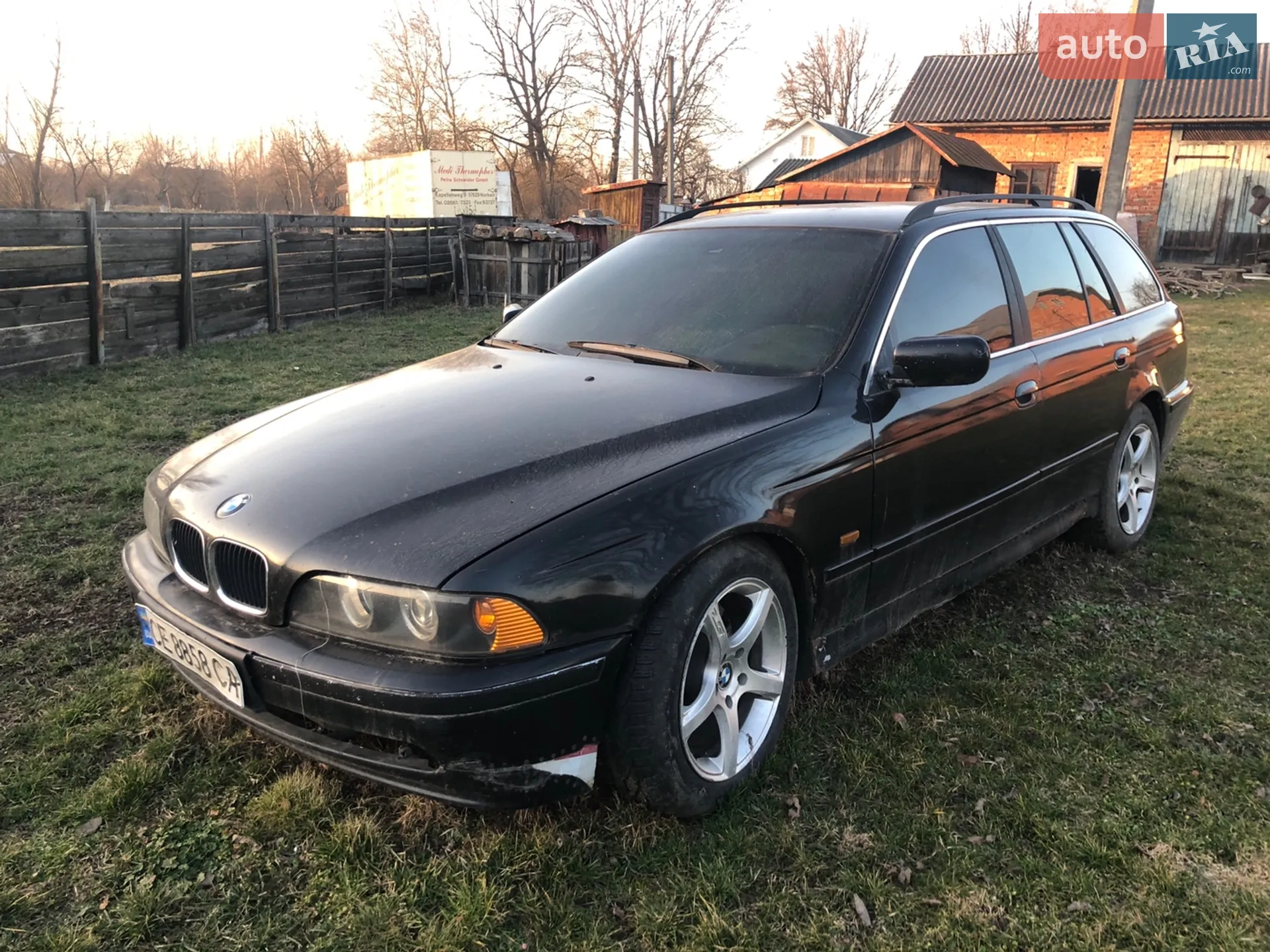 BMW 5 Series, 2001