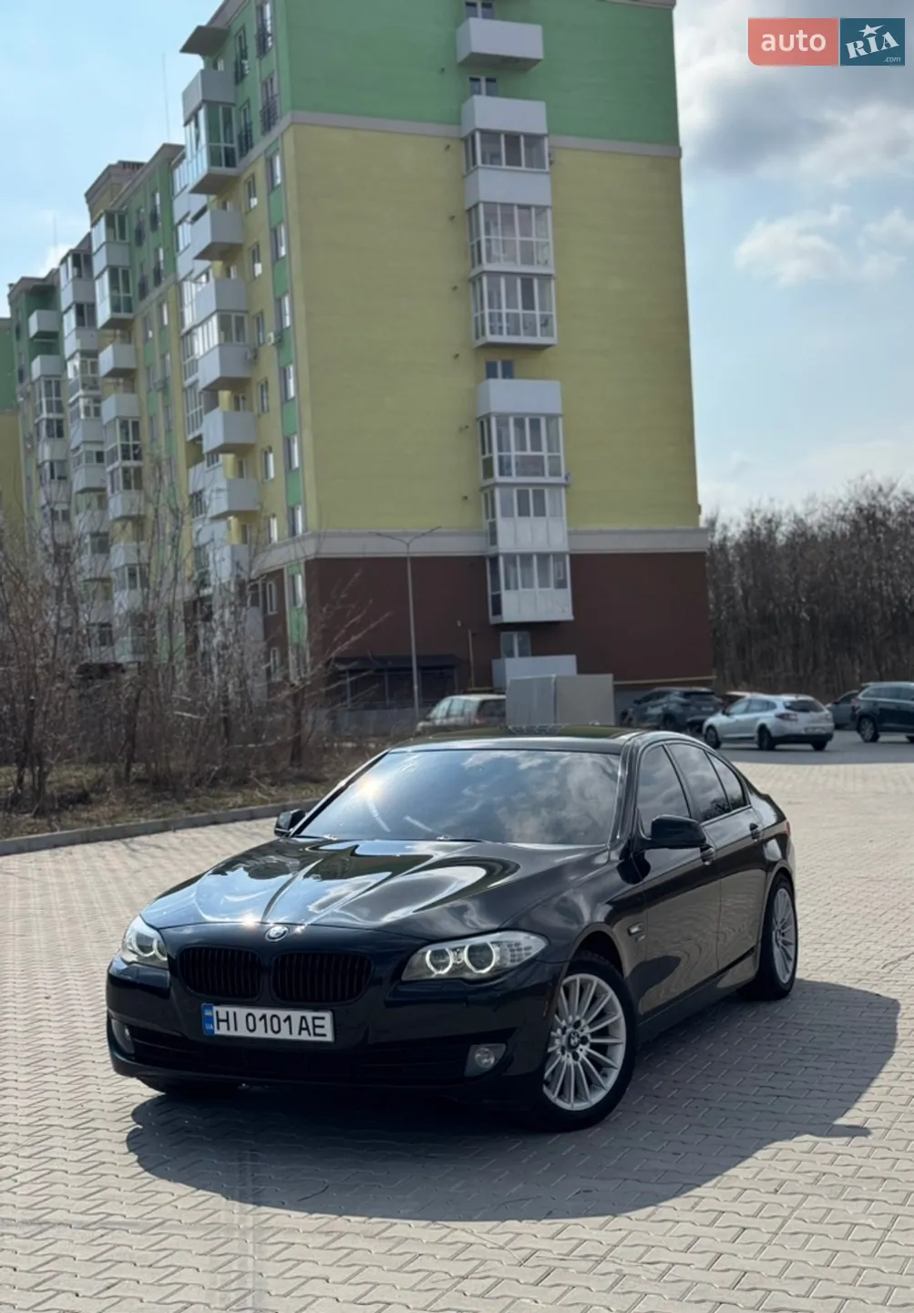 BMW 5 Series, 2011
