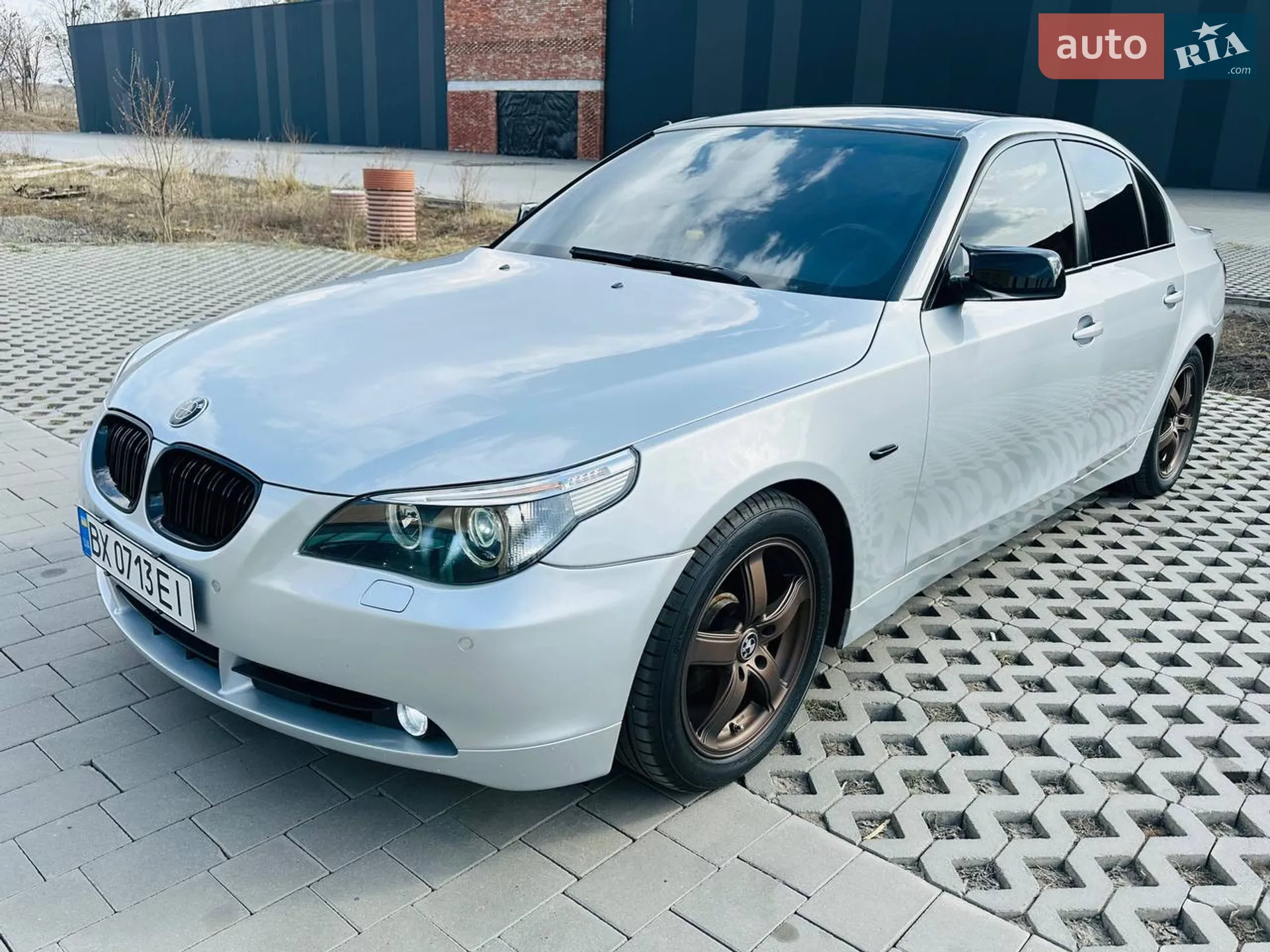 BMW 5 Series 2005 — 1