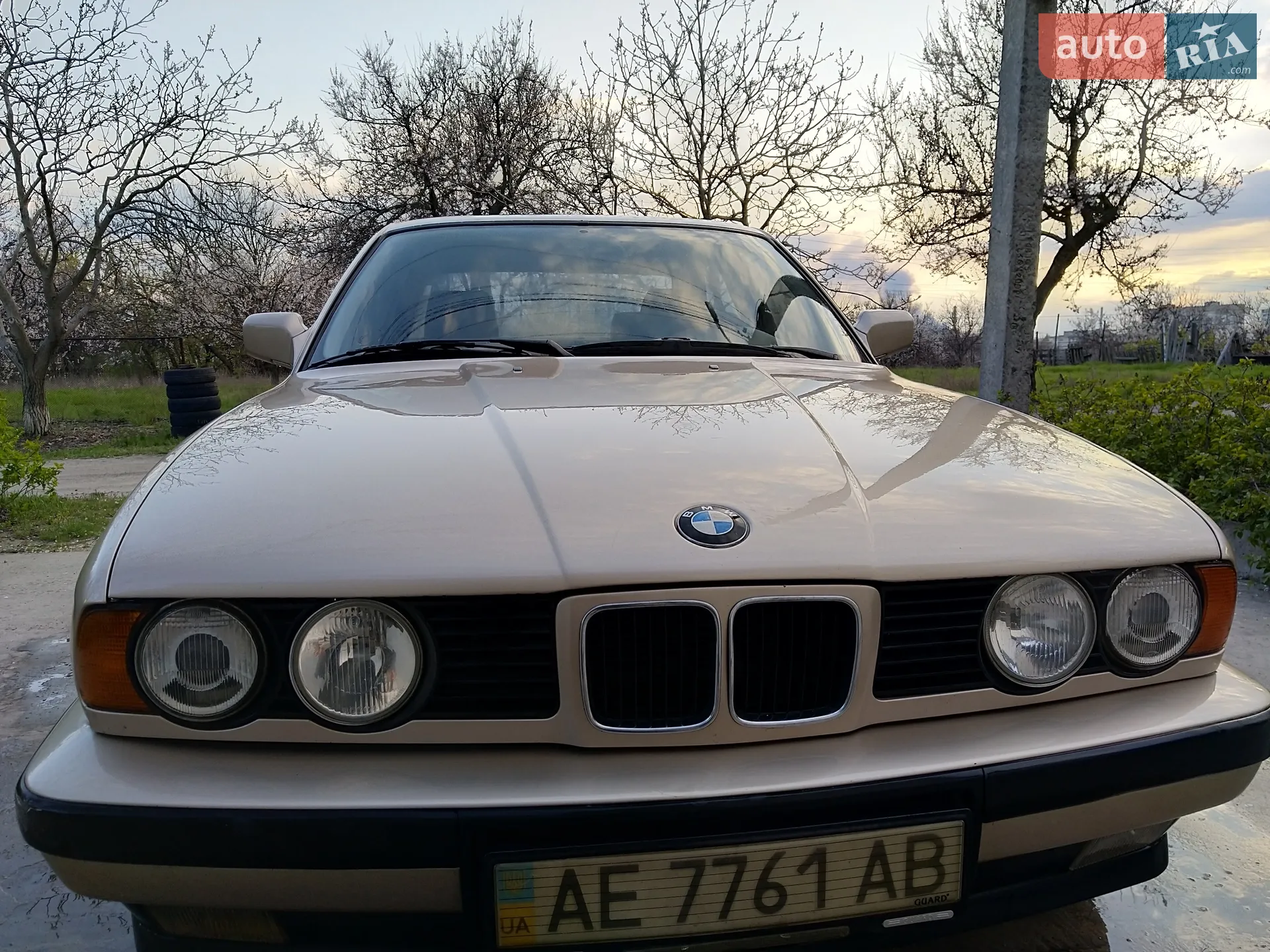 BMW 5 Series, 1990