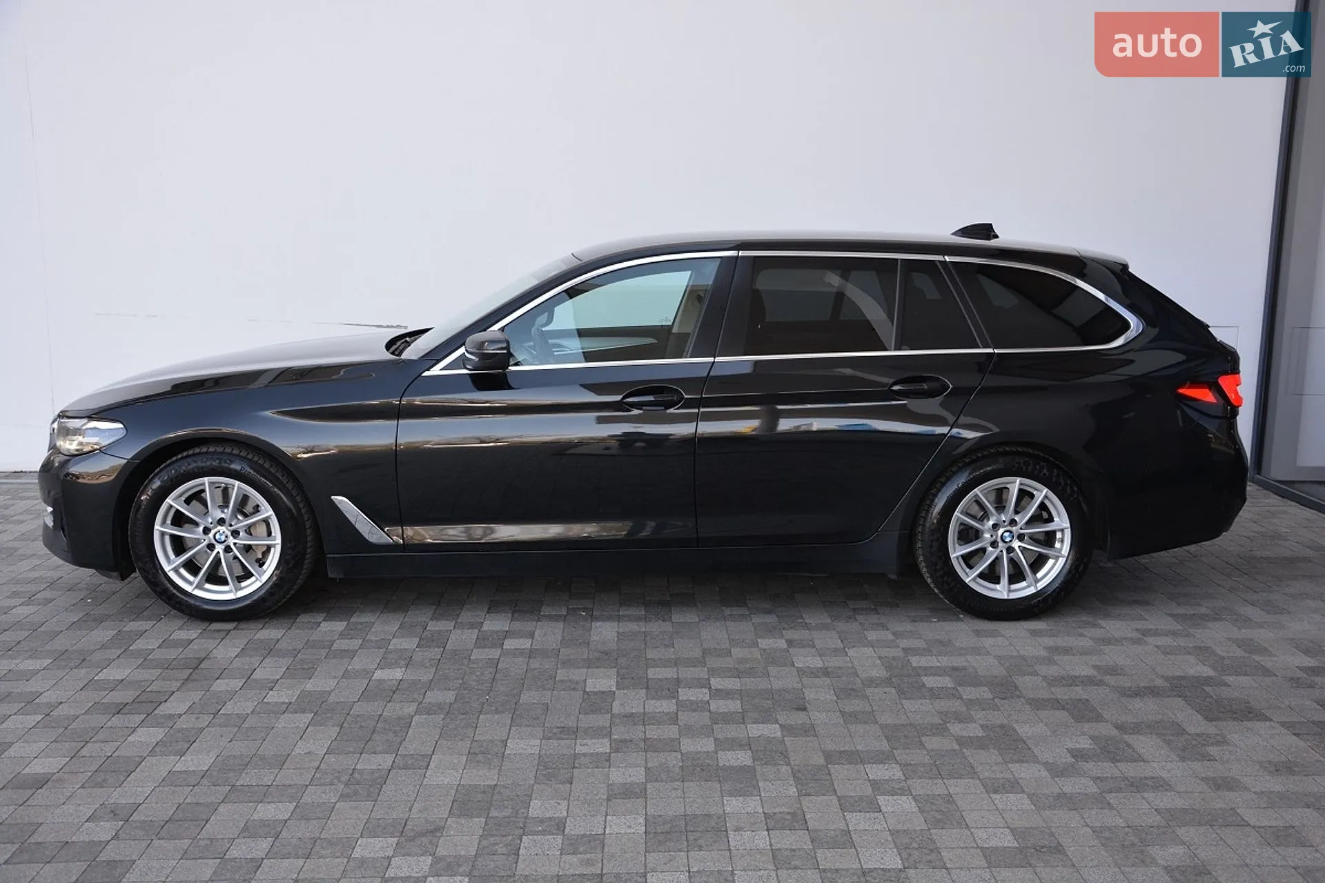 BMW 5 Series, 2021