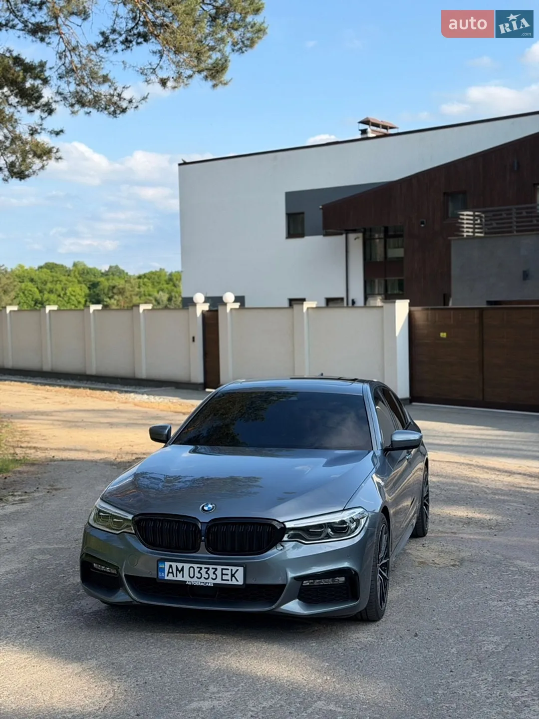 BMW 5 Series, 2017