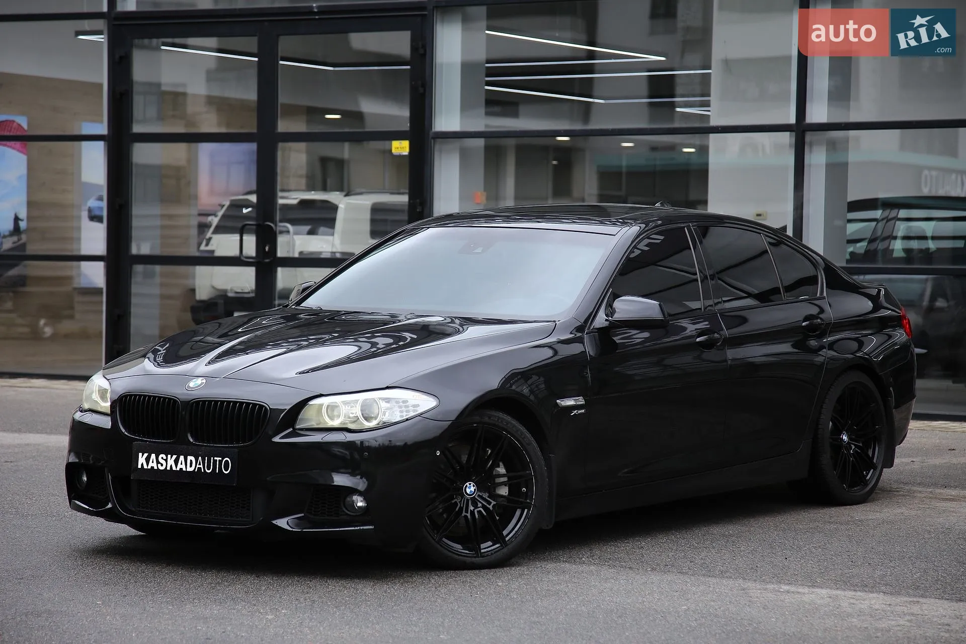 BMW 5 Series, 2011
