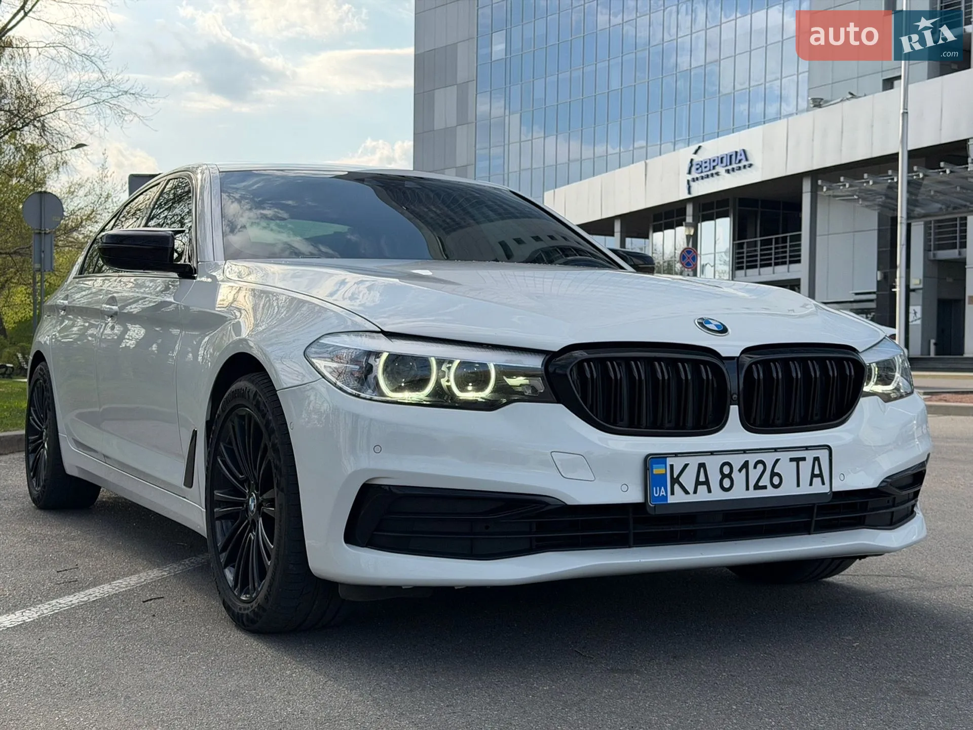 BMW 5 Series, 2019