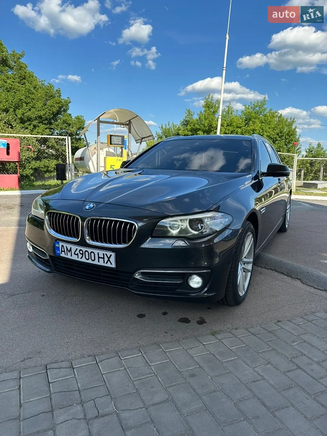 BMW 5 Series 2015 — 1