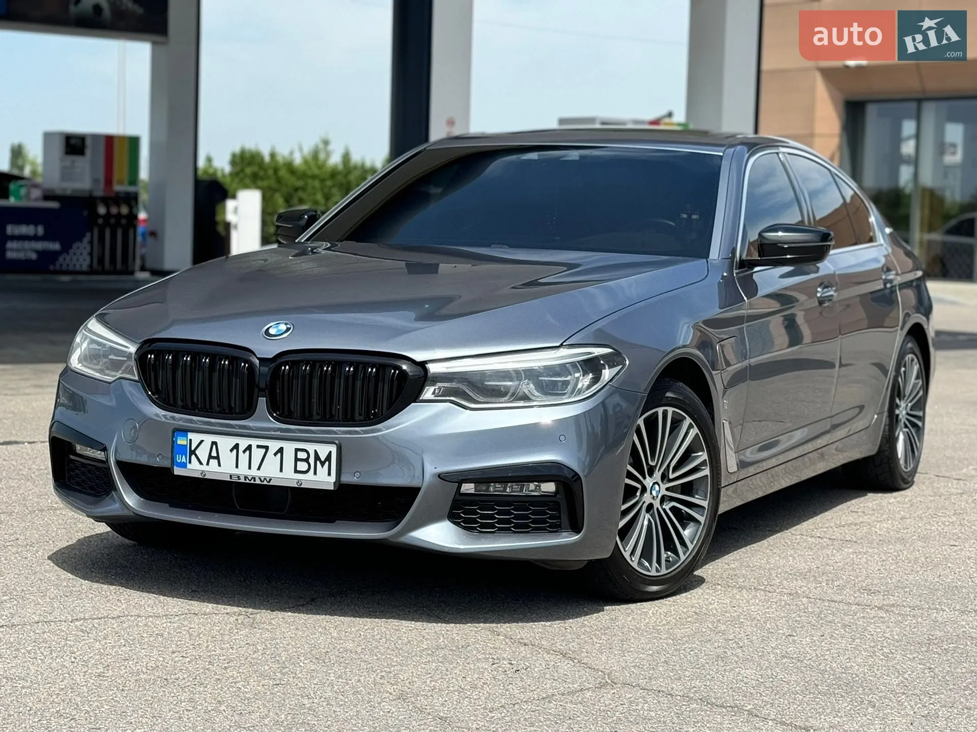 BMW 5 Series, 2018