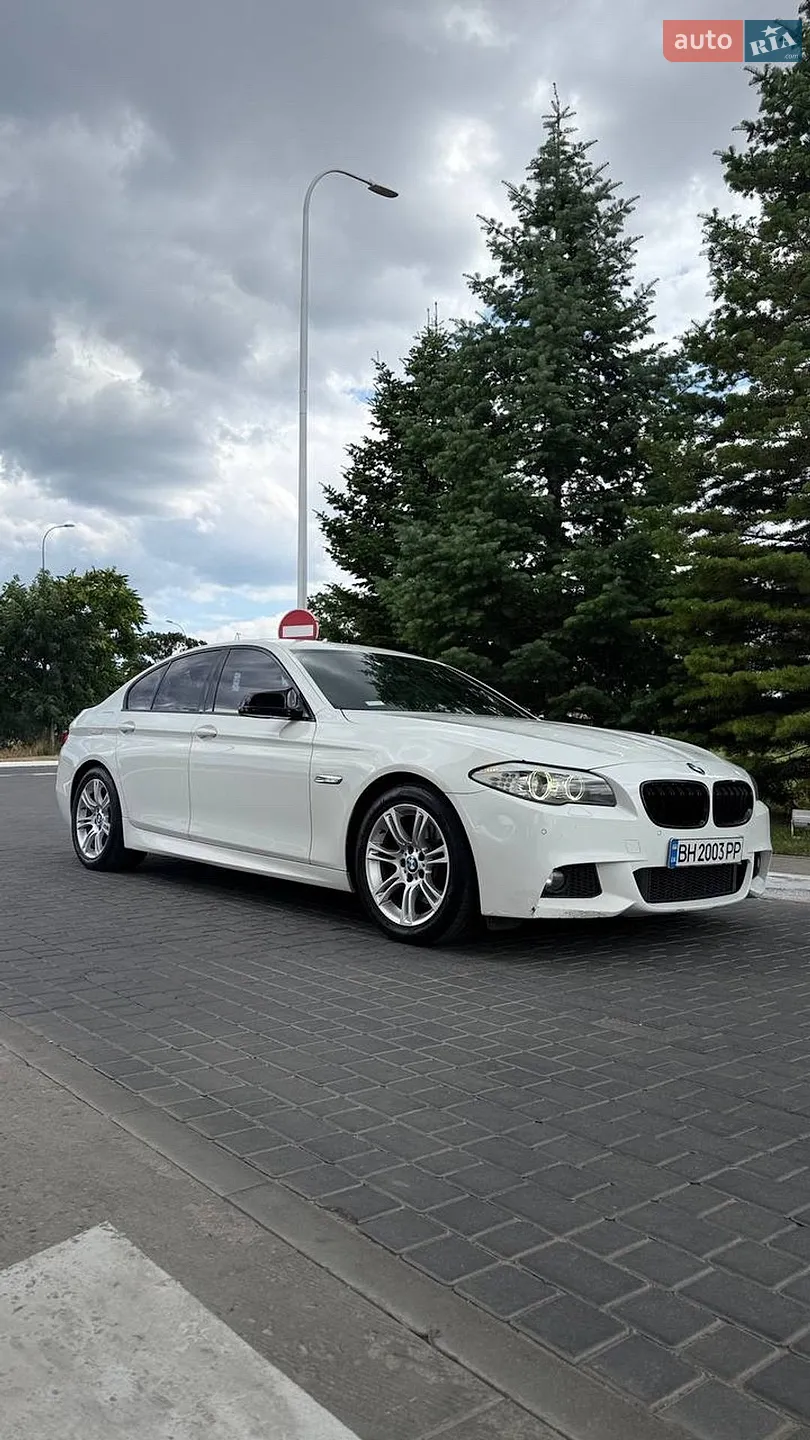 BMW 5 Series, 2011