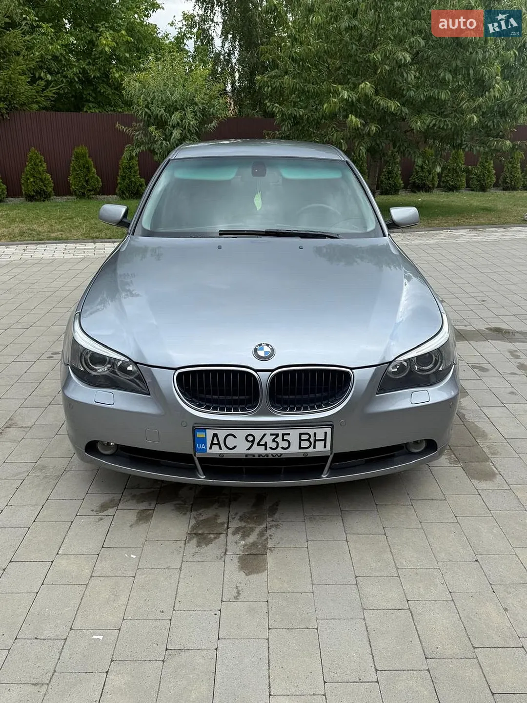 BMW 5 Series, 2003