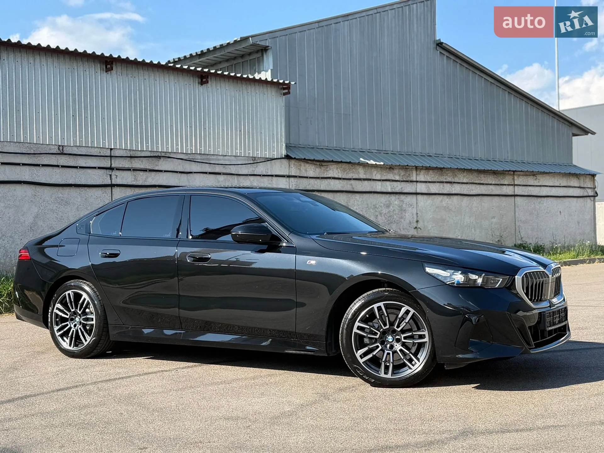 BMW 5 Series, 2023