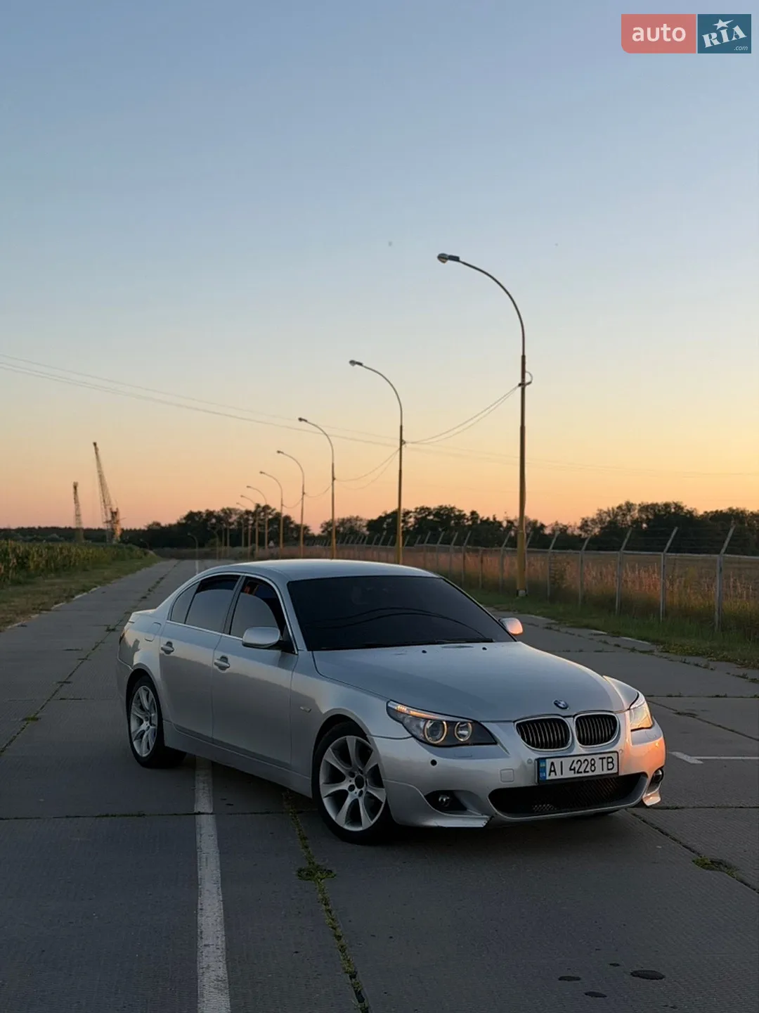 BMW 5 Series, 2004
