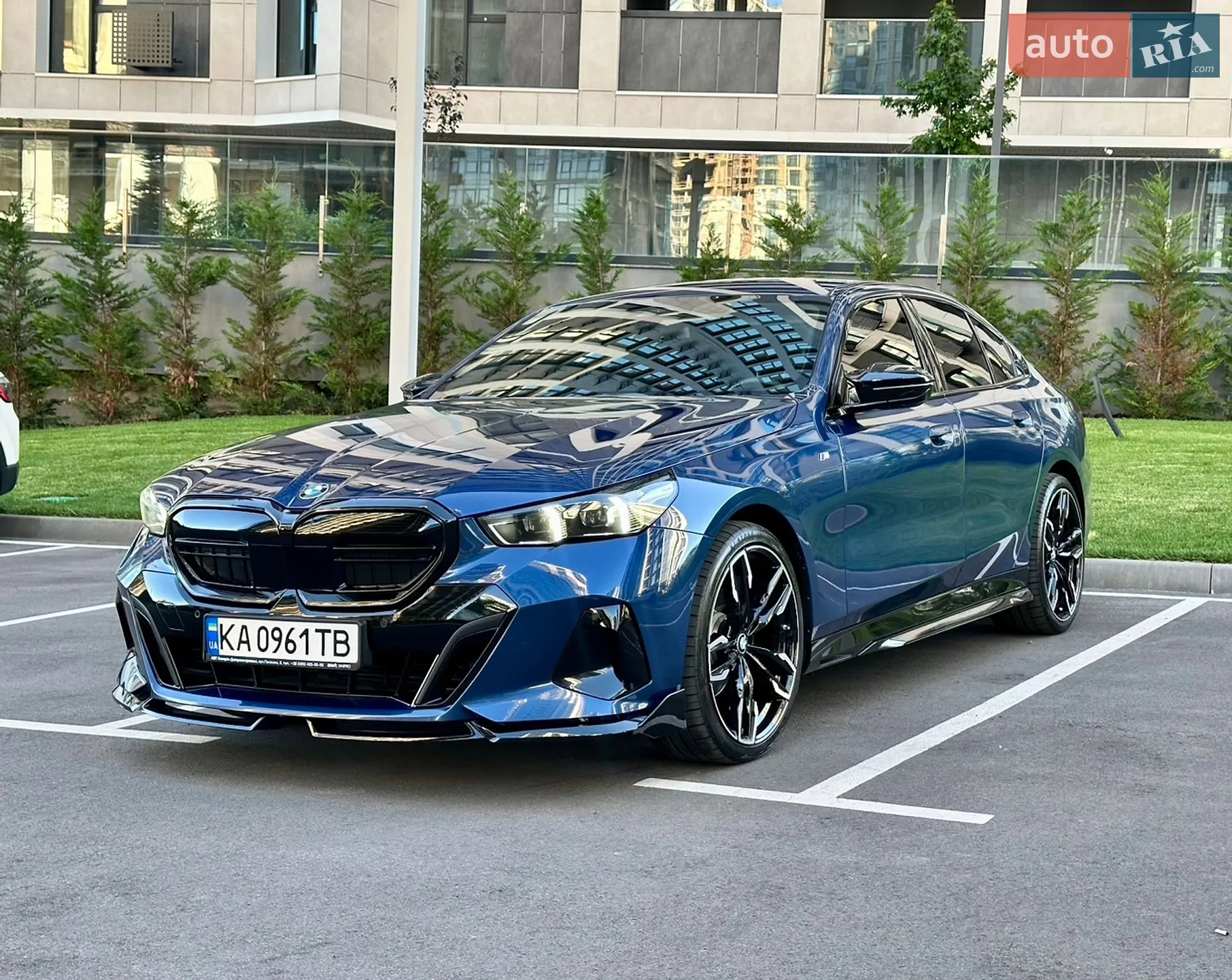 BMW 5 Series, 2023