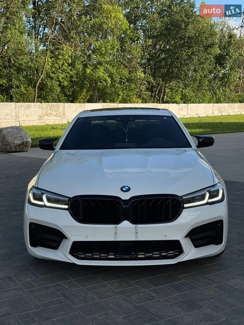 BMW 5 Series, 2019