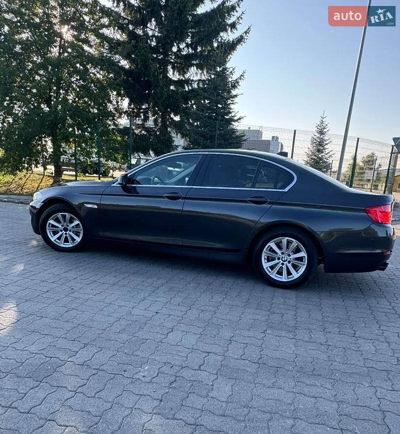 BMW 5 Series, 2010