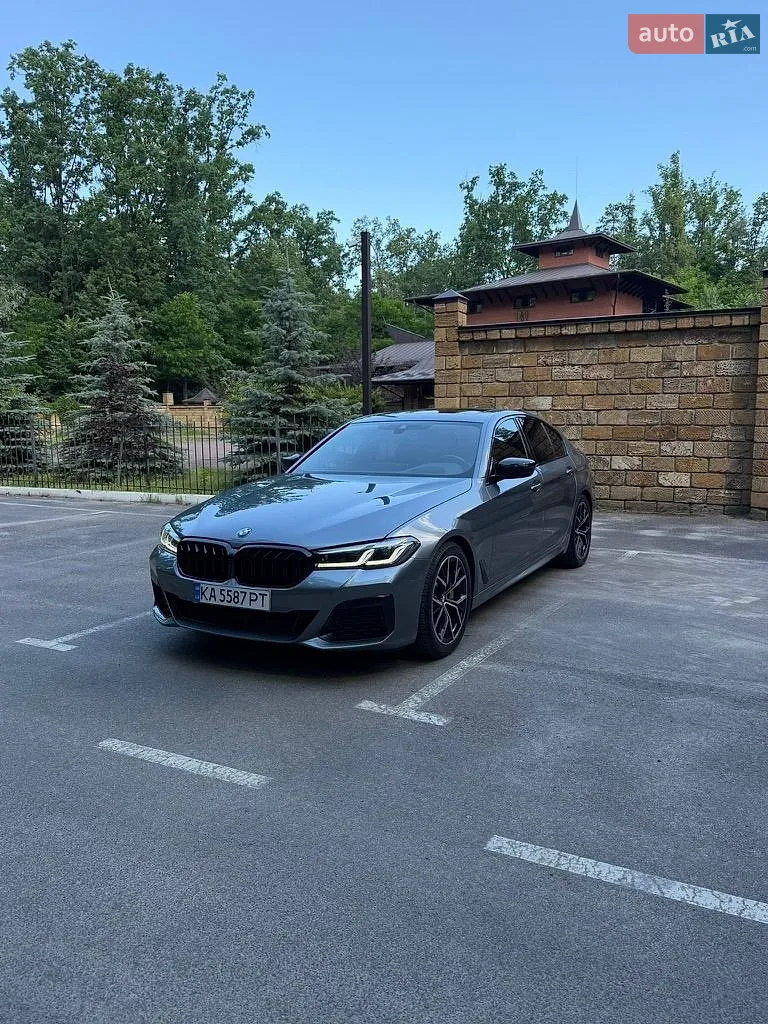 BMW 5 Series, 2021