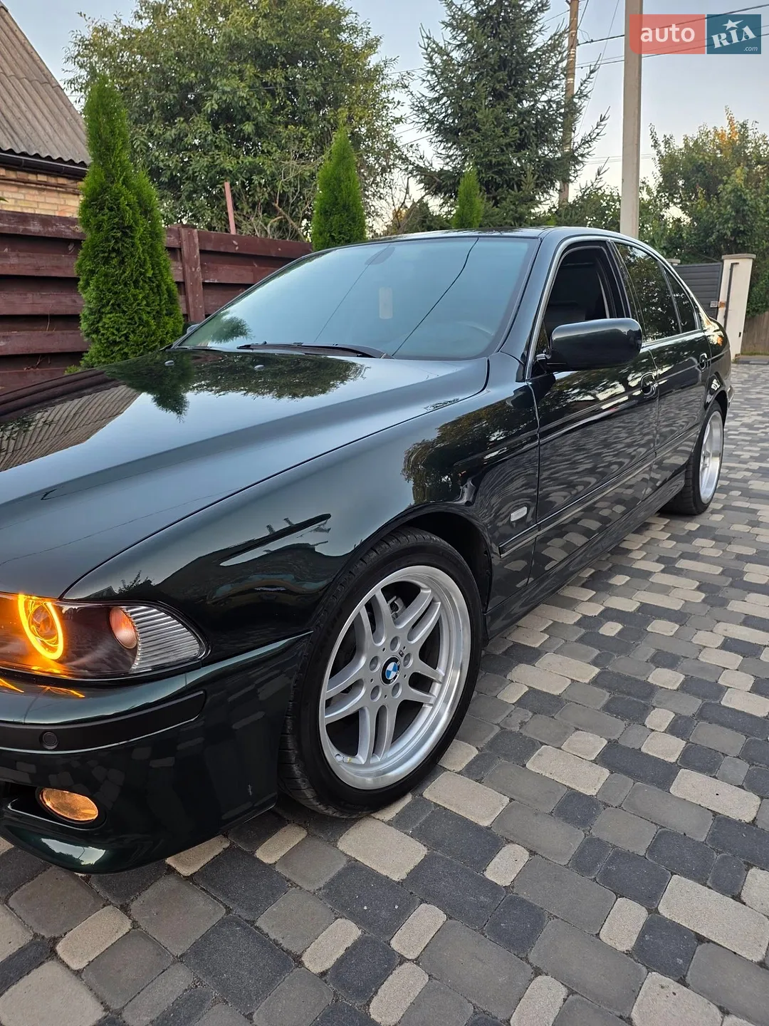 BMW 5 Series, 2002